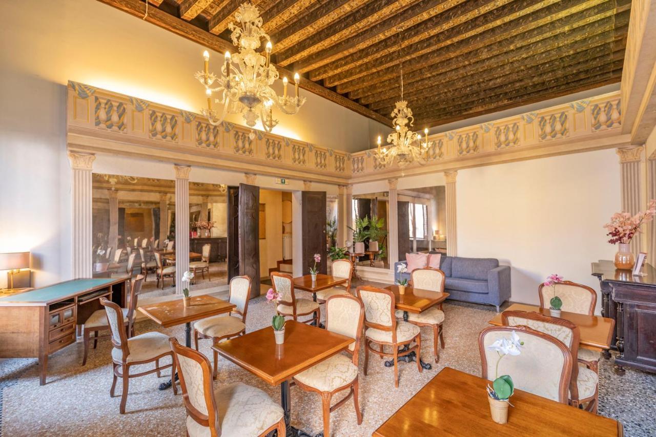 Residenza Centopietre - Dorsoduro By Wonderful Italy Venedig Eksteriør billede