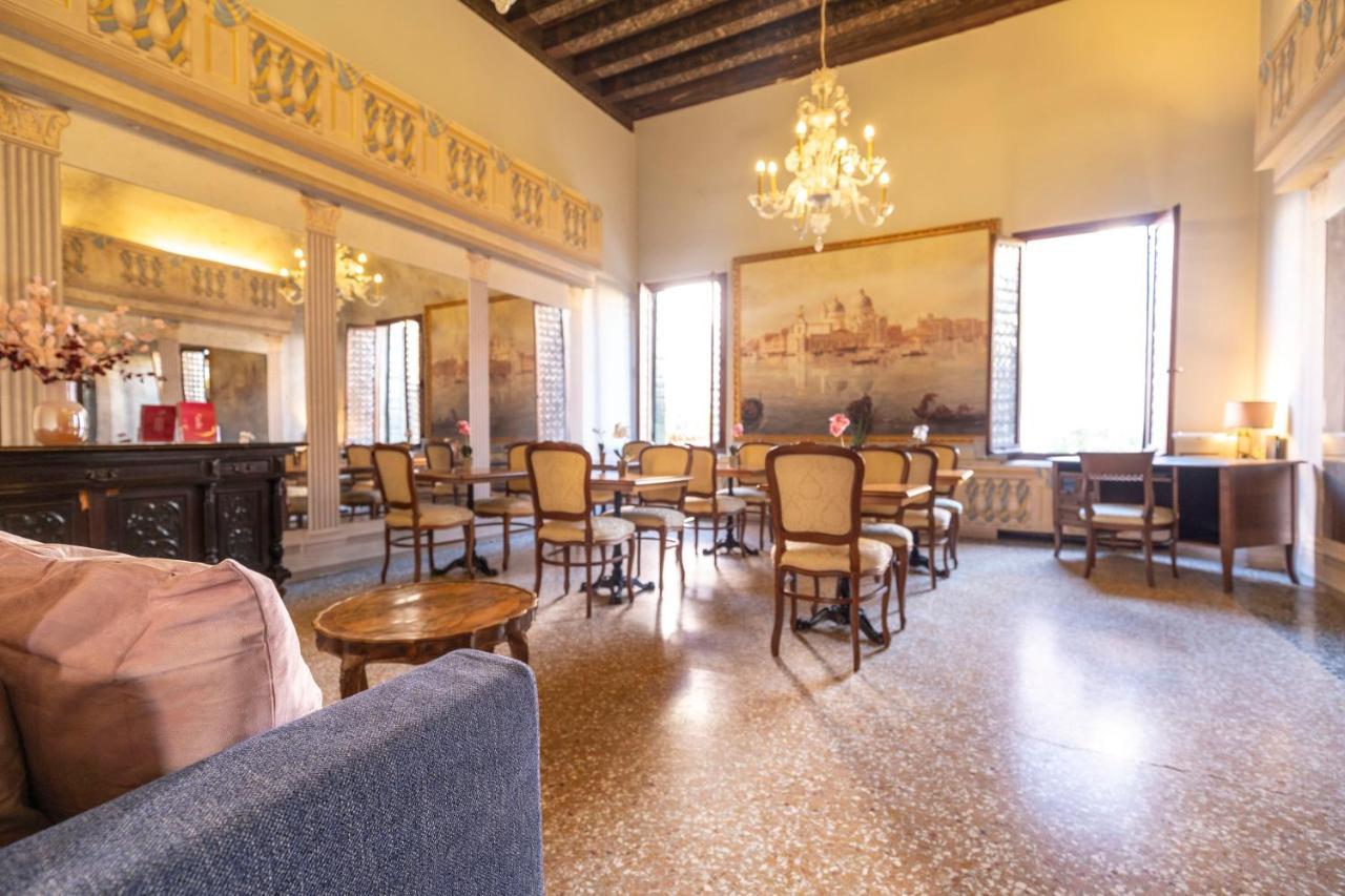 Residenza Centopietre - Dorsoduro By Wonderful Italy Venedig Eksteriør billede