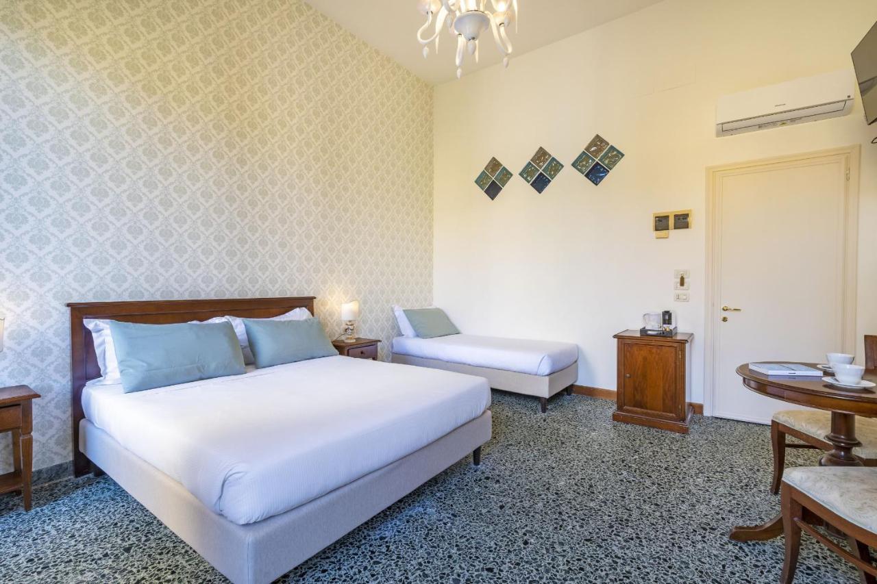 Residenza Centopietre - Dorsoduro By Wonderful Italy Venedig Eksteriør billede