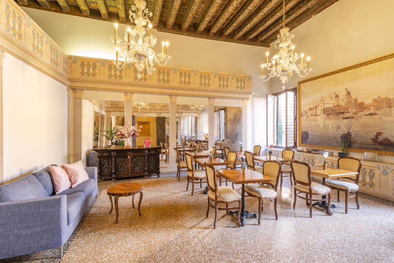 Residenza Centopietre - Dorsoduro By Wonderful Italy Venedig Eksteriør billede