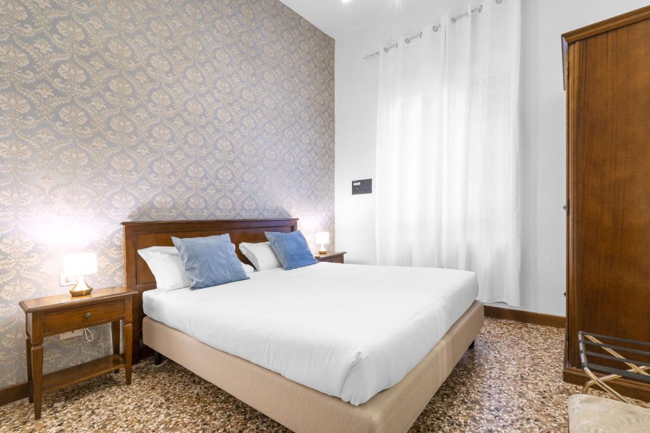 Residenza Centopietre - Dorsoduro By Wonderful Italy Venedig Eksteriør billede