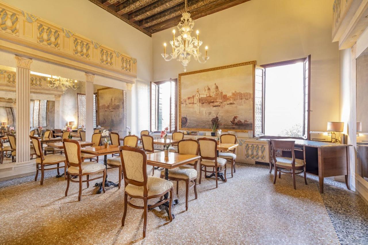 Residenza Centopietre - Dorsoduro By Wonderful Italy Venedig Eksteriør billede