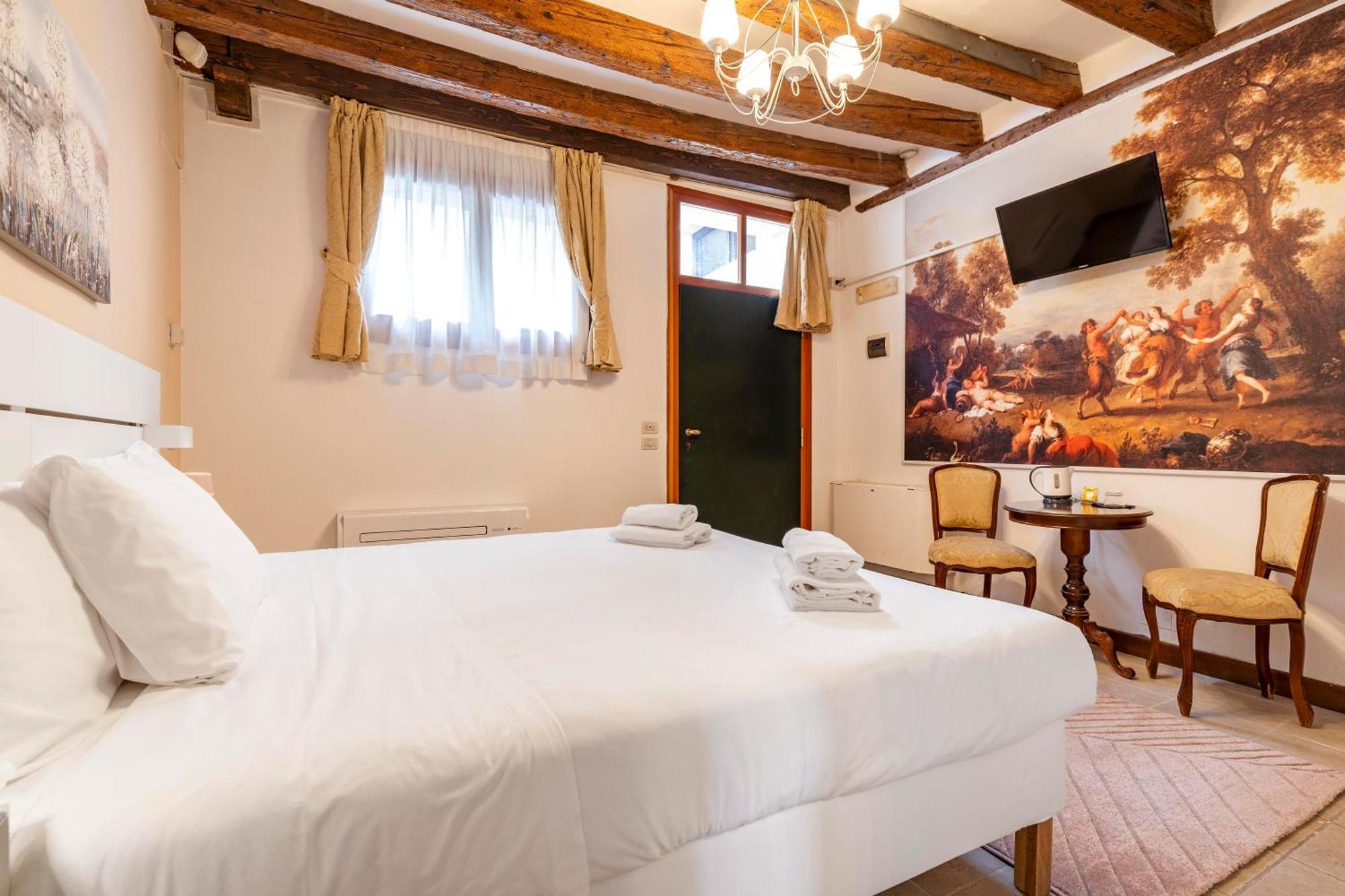 Residenza Centopietre - Dorsoduro By Wonderful Italy Venedig Eksteriør billede